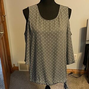 New York & Company Gray Polka Dot Blouse